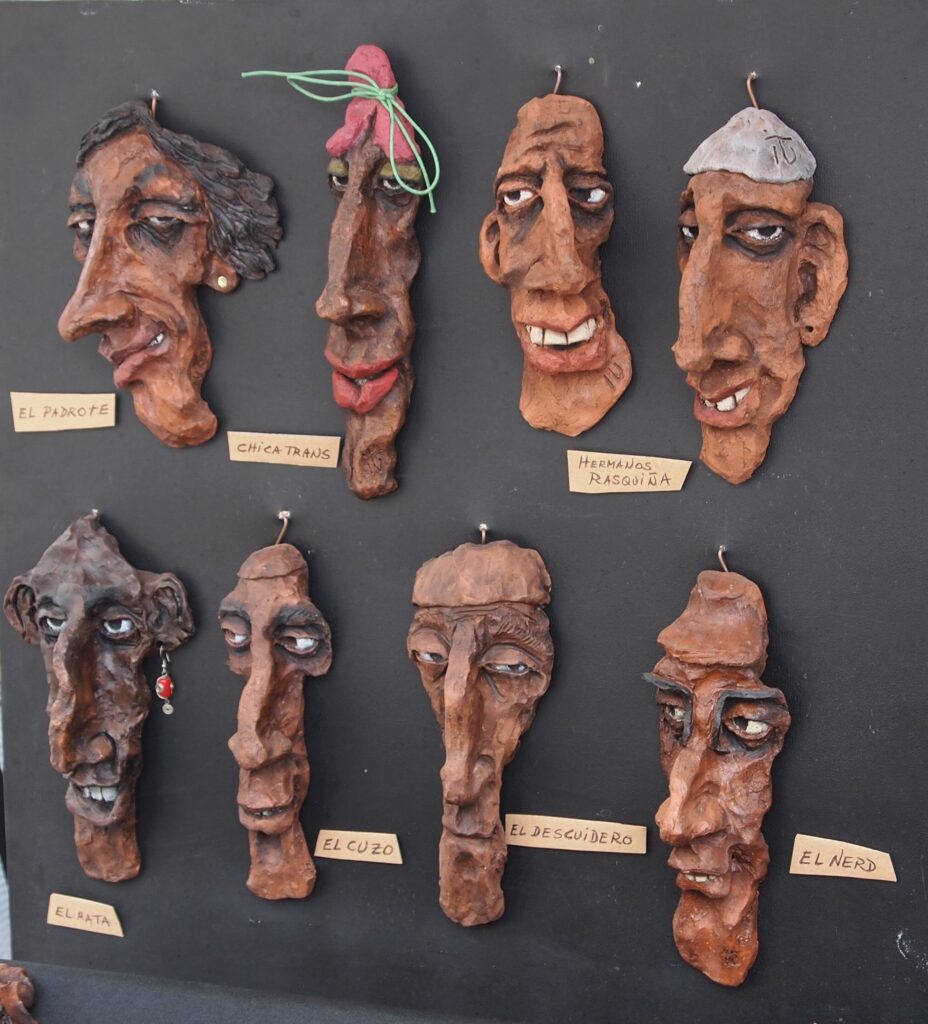 CARICATURAS EN CERÁMICA